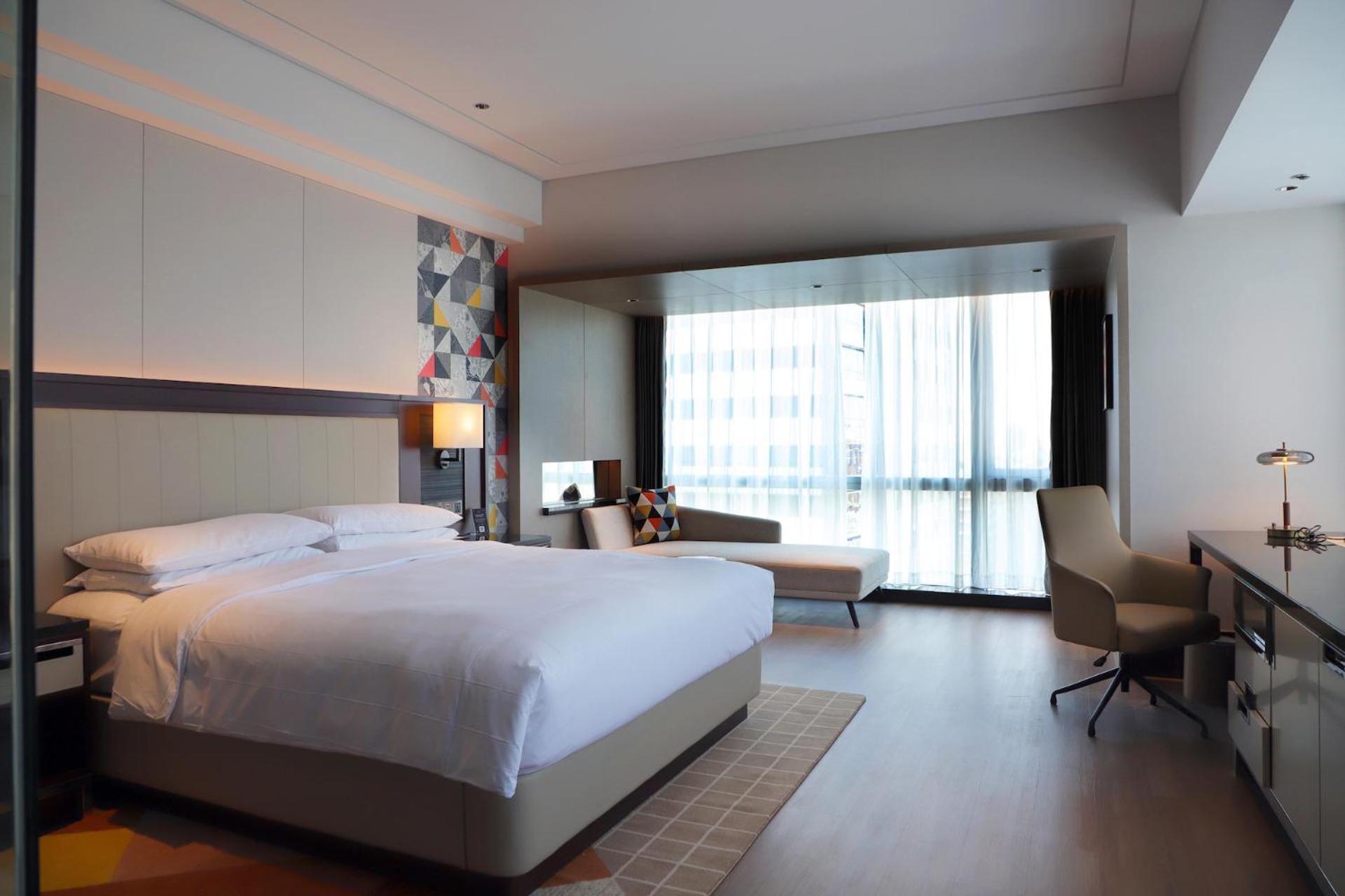 Renaissance Capital Hotel